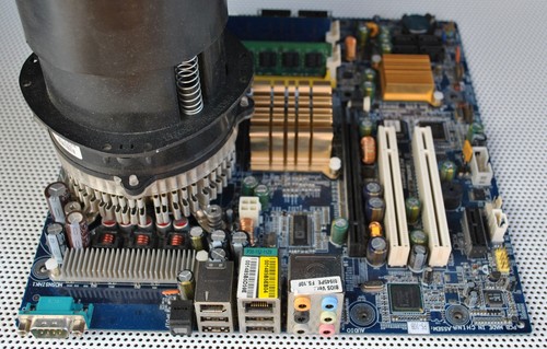 Gigabyte 8i945pe intel - gigabyte,