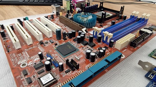 Pacchetto scheda madre - , abit
